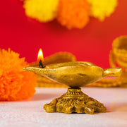Traditional Brass Leaf Diya for Puja Essential Pooja Article for Aarti Arti Deepak Deepam for Home Temple Décor Accessory Gifts (Leaf Diya)