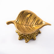 Traditional Brass Leaf Diya for Puja Essential Pooja Article for Aarti Arti Deepak Deepam for Home Temple Décor Accessory Gifts (Leaf Diya)