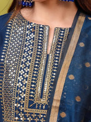 ભારતીય મહિલાઓના કપડાં નેપાળ અનોખા નવા વાદળી ભારતીય-પાકિસ્તાની શૈલીના રાઉન્ડ નેક કોટન બ્લેન્ડ ભરતકામવાળા વસંત ઉનાળાના સેટ