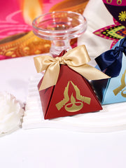 દિવાળી પિરામિડ ગિફ્ટ બોક્સ સેટ, ગોલ્ડન દિવાળી પ્રિન્ટ, તહેવારની દિવાળી ભેટ, ભેટ અને સજાવટ માટે વપરાય છે, ભારતીય તહેવારની ભેટ બોક્સ