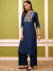 ભારતીય મહિલાઓના કપડાં નેપાળ અનોખા નવા વાદળી ભારતીય-પાકિસ્તાની શૈલીના રાઉન્ડ નેક કોટન બ્લેન્ડ ભરતકામવાળા વસંત ઉનાળાના સેટ