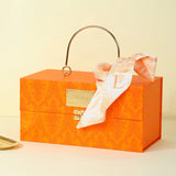 મેટલ હેન્ડહેલ્ડ ગિફ્ટ બોક્સ વેડિંગ બ્રાઇડ્સમેઇડ હેન્ડહેલ્ડ ગિફ્ટ બોક્સ વેલેન્ટાઇન ડે ગિફ્ટ લાઇટ લક્ઝરી ગ્રીન સ્કાર્ફ