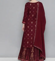 નવી ભારતીય મહિલા મરૂન એથનિક કુટા થ્રી પીસ સેટ